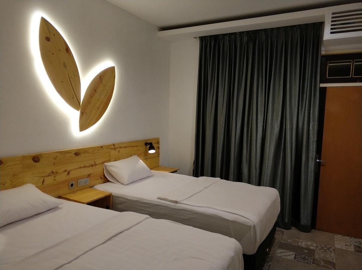 Diaga Grha Hotel Yogyakarta Kültér fotó