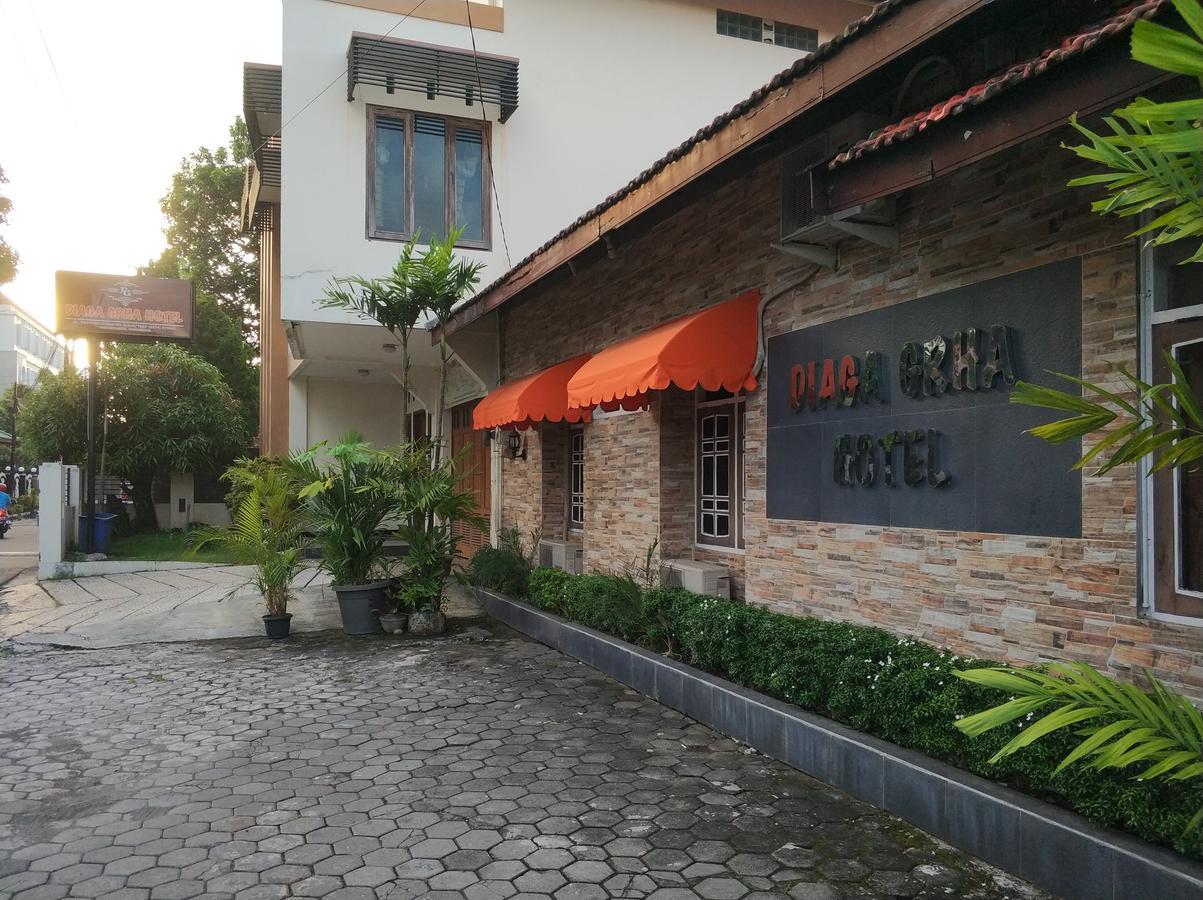 Diaga Grha Hotel Yogyakarta Kültér fotó