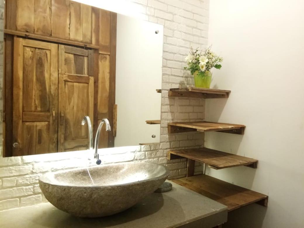 Diaga Grha Hotel Yogyakarta Kültér fotó